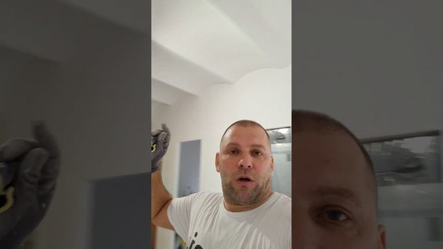 А сколько зарабатываете вы за две недели в Евро? #заработки #барселона #испания #shortsvideo #short смотреть онлайн