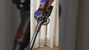 Обзор на Dyson V-8. Комплектация и цены.  Что входит в комплект , краткое описание.