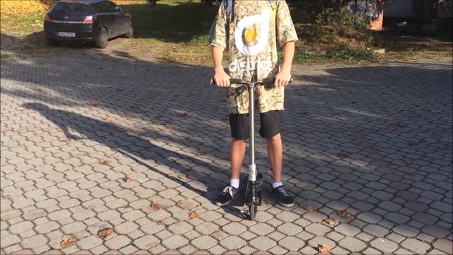 (Barspin) Обучение трюкам на самокате Барспин смотреть онлайн