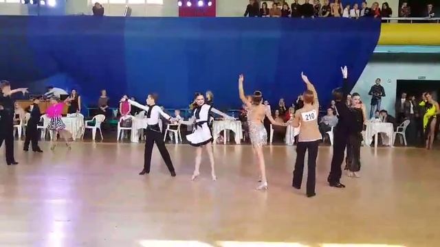 Румба.Луганск Опен 2019. Юниоры 1.Финал. смотреть онлайн