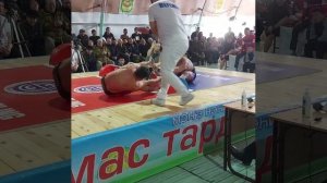 МасРеслинг Финал Балыктаах 2022 г 2 бой