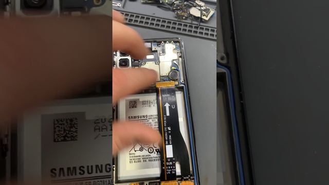 SAMSUNG GALAXY A52/НЕ ЗАРЯЖАЕТСЯ смотреть онлайн