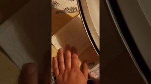 Как убрать воск от свечи с ткани или одежды в домашних условиях