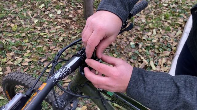 Стойка за телефон SKS COMPIT/STEM 11655 Ревю/Review смотреть онлайн