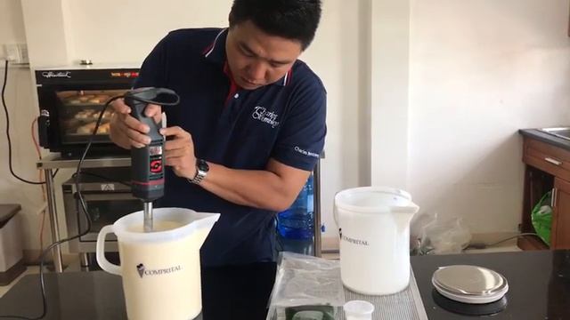 LÀM KEM TƯƠI VỚI MÁY XAY CẦM TAY SAMMIC XM-12 смотреть онлайн
