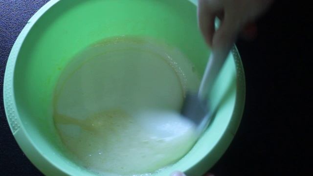 Пирог на кефире с маком в духовке