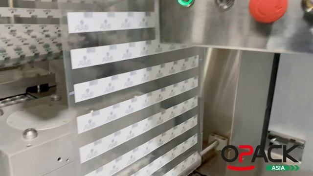 УПАКОВКА КУРТ / КУРУТ В ВАКУУМ НА ТЕРМОФОРМЕРЕ | OPACK QZ 1000 MAXI