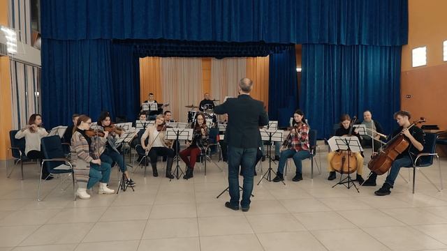 Эстрадно-симфонический оркестр, дирижер В. Панов смотреть онлайн