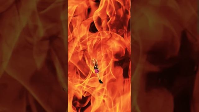мало огня/танцы с игрушками смотреть онлайн