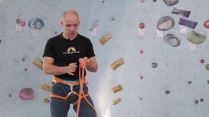 ТехСовет#1 Привязывание веревки к страховочной системе. Узел-восьмерка