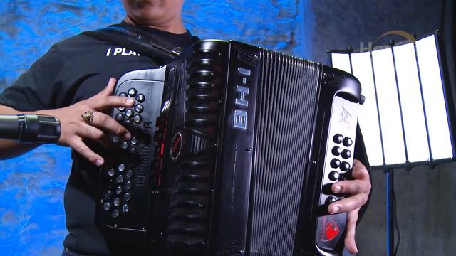HOHNER BLACKHAWK BH-1 смотреть онлайн