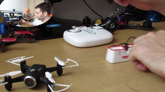 Syma X22W HD kamerás mini drón teszt - Drone Hungary смотреть онлайн