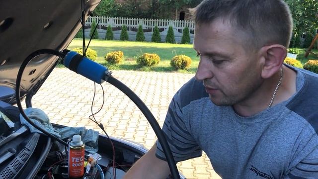 KIA cee'd 1.6 CRDi 2016r. (Hyundai) czyszczenie wtryskiwaczy TEC 2000 смотреть онлайн