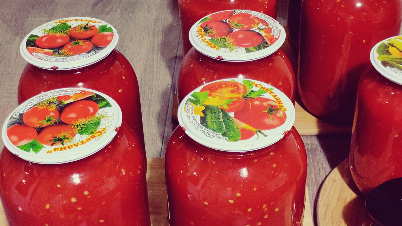 ТОМАТ "ДОМАШНИЙ"🍅ГУСТОЙ ДОМАШНИЙ ТОМАТ КРУГЛЫЙ ГОД И ВСЕГО ЗА 45 МИНУТ! 🥫Ольгины Рецепты. смотреть онлайн