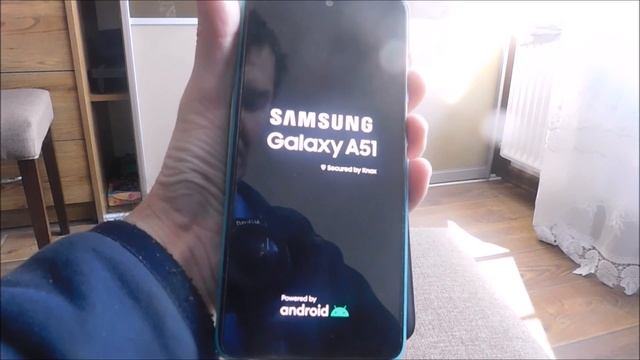 Как перезагрузить самсунг а50 или а51 если завис смотреть онлайн