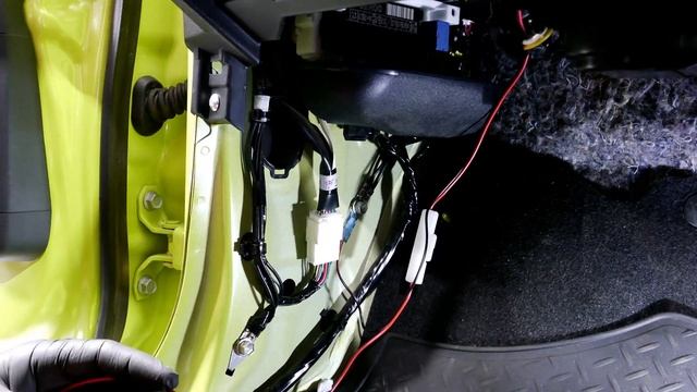 GME XRS 330COB UHF Install To The JB74 Suzuki Jimny #GME #JB74 #XRS330 #Jimny