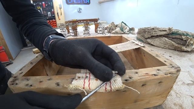 Restoration furniture. Реставрация старинного пуфа (банкетки) DIY смотреть онлайн