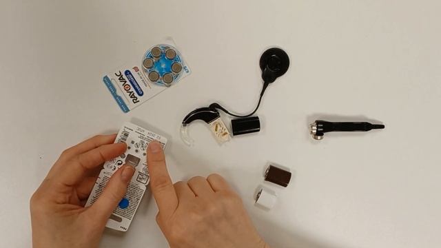 Cochlear Nucleus 7 Speech Processor - Battery Change смотреть онлайн