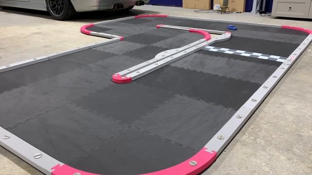 Kyosho Mini-Z Racing RCP Tracks MA-020 drift machine! How does the drift Mini-Z hold up on the RCP? смотреть онлайн