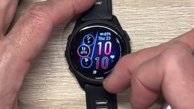 Garmin Forerunner 265 Watch Faces & Watch Face Settings/Options Review смотреть онлайн