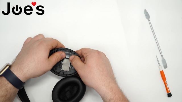 Tutorial How To Repair Replace Bad Battery Bose Quietcomfort QC35 смотреть онлайн