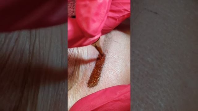 Терракотовый корректор на обновлении бровей смотреть онлайн