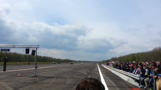 Vw golf 4 vs. Opel astra f смотреть онлайн