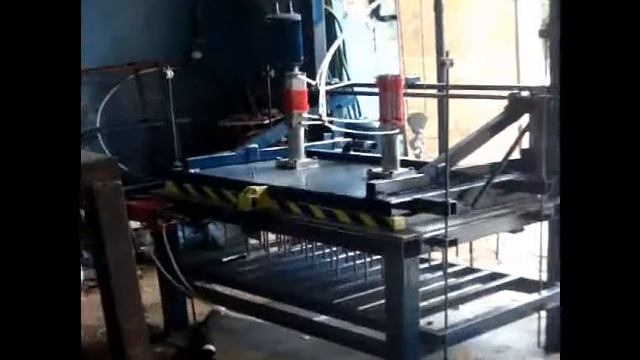 Формовочная машина для пенопласта MMsa1412