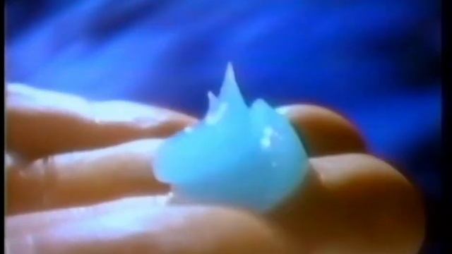 Gillette Aftershave Gel Commercial смотреть онлайн