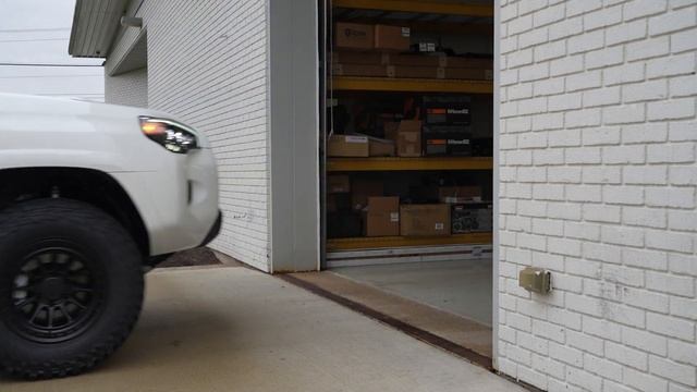 How To Get 285s To Fit On Your Toyota 4Runner! - Will It Rub? смотреть онлайн