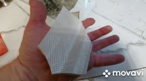 как удалить одну плитку с пола,не повредив соседние.