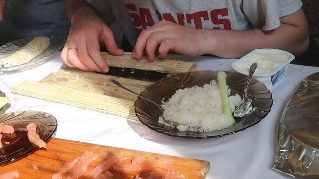 Как приготовить СУШИ дома. Какие продукты и цены. Олень в деле смотреть онлайн