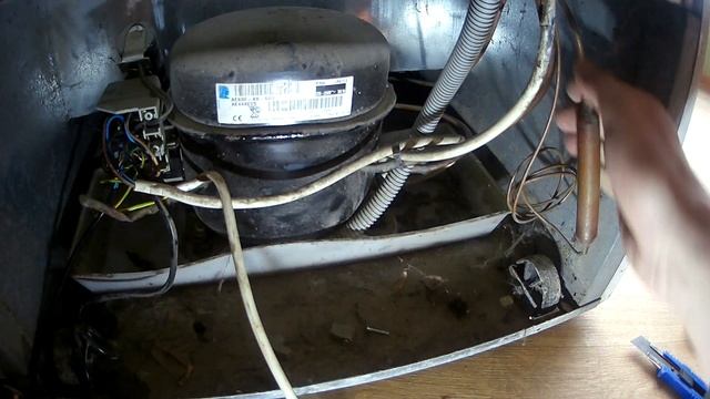 Ремонт холодильной витрины Helkama. смотреть онлайн