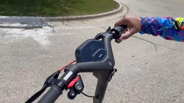 Is The NEW Segway P100S KickScooter WORTH It?