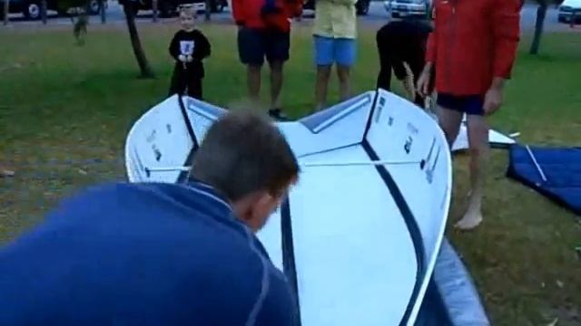 Cкладная лодка Flat-Out-Boats смотреть онлайн