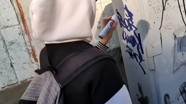 лютый теггинг балончиком, и перыкрывание, маркерами. смотреть онлайн