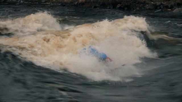 Тренировки по фристайл-каякингу в Тивдии (2.05.2022) смотреть онлайн