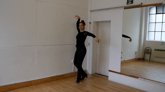 Learn the FIRST -1st- SEVILLANA with me, complete FREE course смотреть онлайн