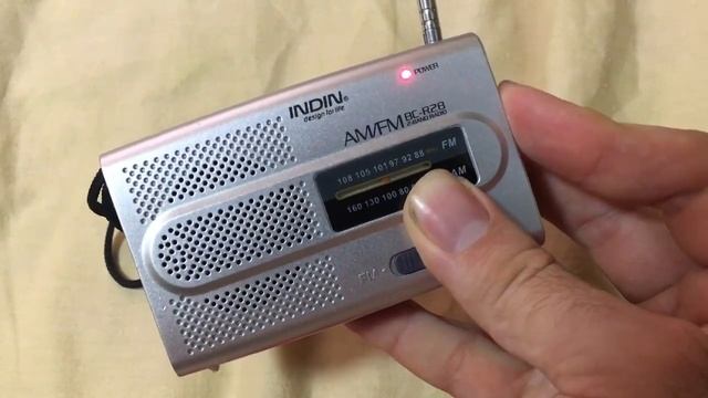Купил аналоговое радио в 2022 году! Обзор портативного Китайского радиоприемника INDIN BC-R28 AM/FM смотреть онлайн
