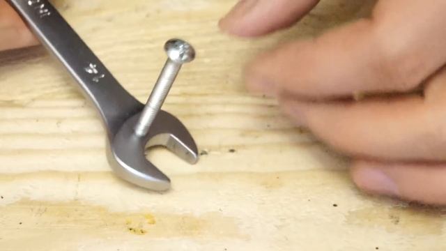 Few know this wrench secret смотреть онлайн