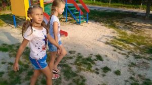 «Две половинки»/Две лучшие подружки!..детская песенка