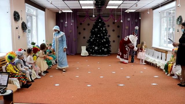 Новогодний утренник в детском саду / Дедушка мороз и дети 29.12.2020