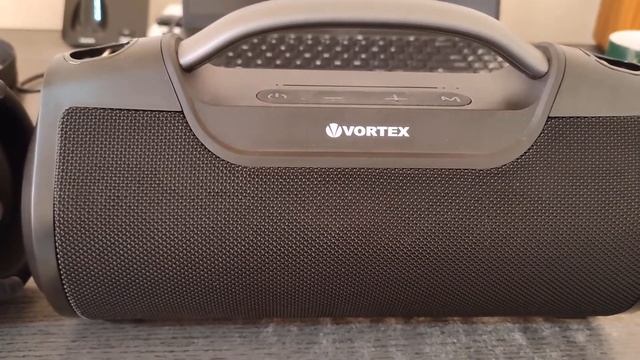 JBL Xtreme 3 (250$) VS VORTEX VO2400 40W (60$) - Sound comparison смотреть онлайн