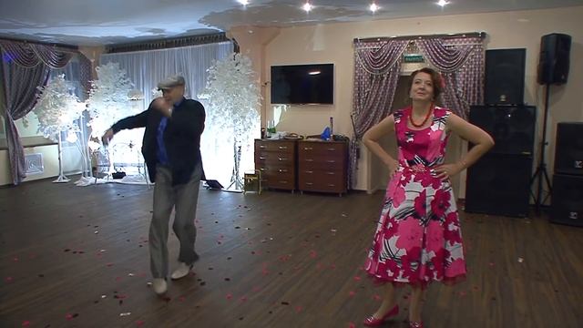 Танец родителей на свадьбе "Мурка" смотреть онлайн