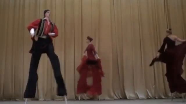 Ходулисты - Пасодобль смотреть онлайн