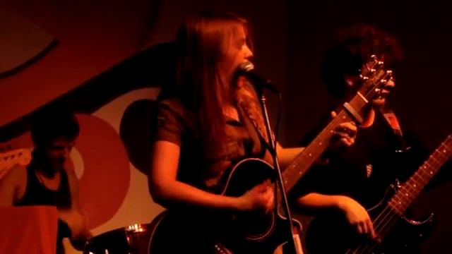 VICTORIA MAURETTE en vivo en Buenos Aires Freakman 7 de marzo 2009