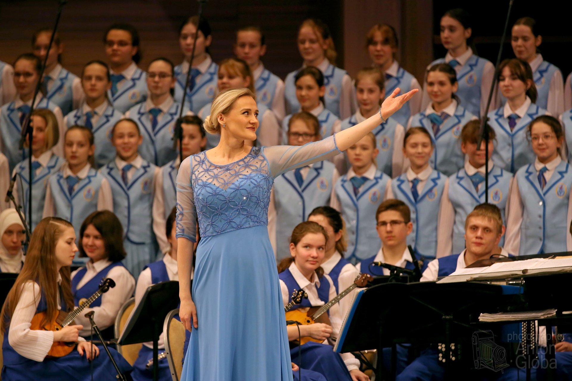 «Over the rainbow», Ансамбль Локтева. «Over the rainbow», Loktev Ensemble. смотреть онлайн