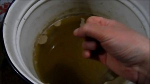 Как сделать МОЮЩЕЕ СРЕДСТВО  из золы (ЩЁЛОК)