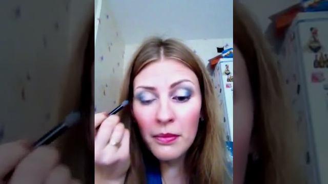 Макияж #1 в синих тонах часть 1 смотреть онлайн