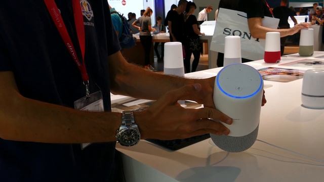 HUAWEI AI CUBE : UNE ENCEINTE CONNECTÉE AVEC ROUTEUR 4G ?! смотреть онлайн